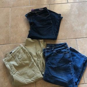 All 7 Capri Shorts
